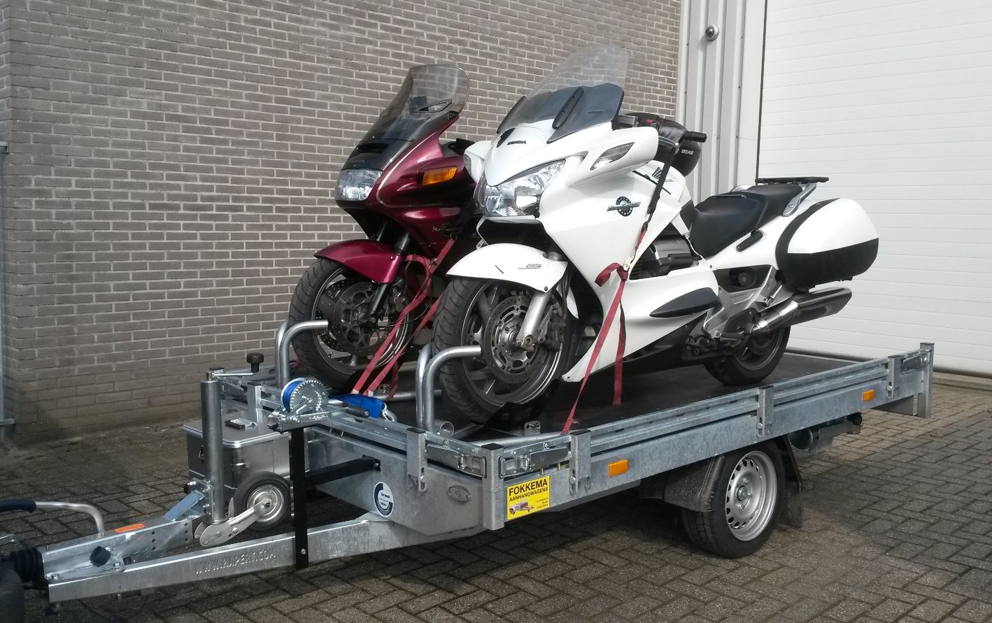 Geremde motortrailer